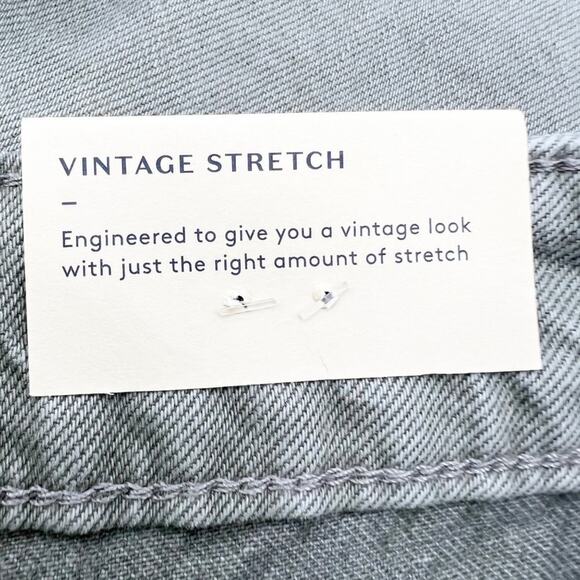 NEW Universal Thread Womens 14 Dusty Olive Vintage Midi Stretch Shorts Raw Hem - Picture 7 of 9